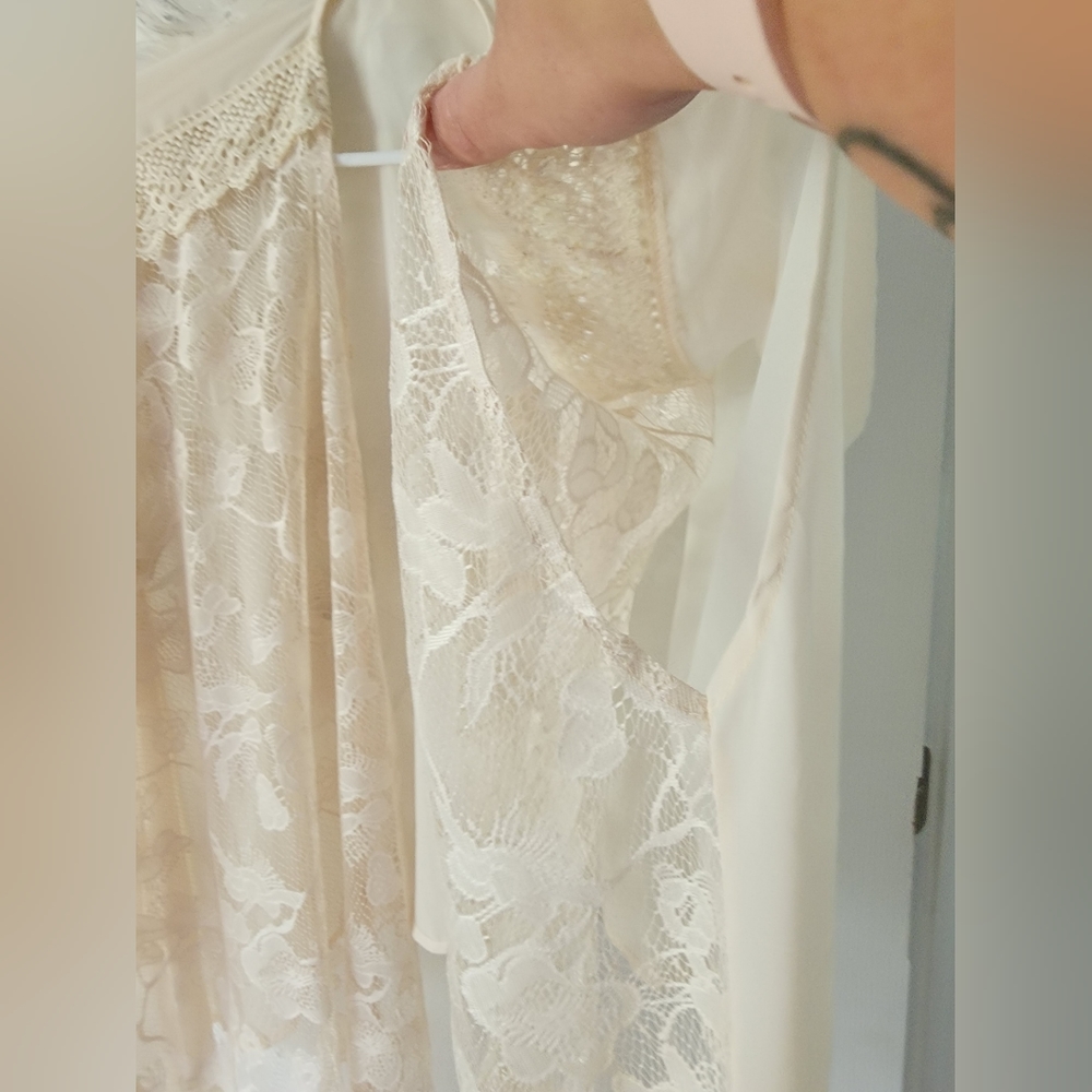 Boho Fringe Kimono - Picture 2 of 4